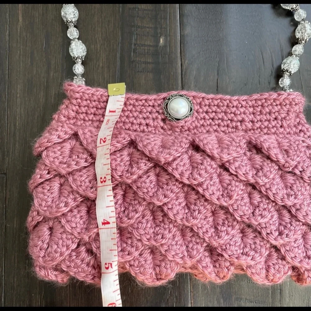 Hand crafted crochet purse - Picture 5 of 7